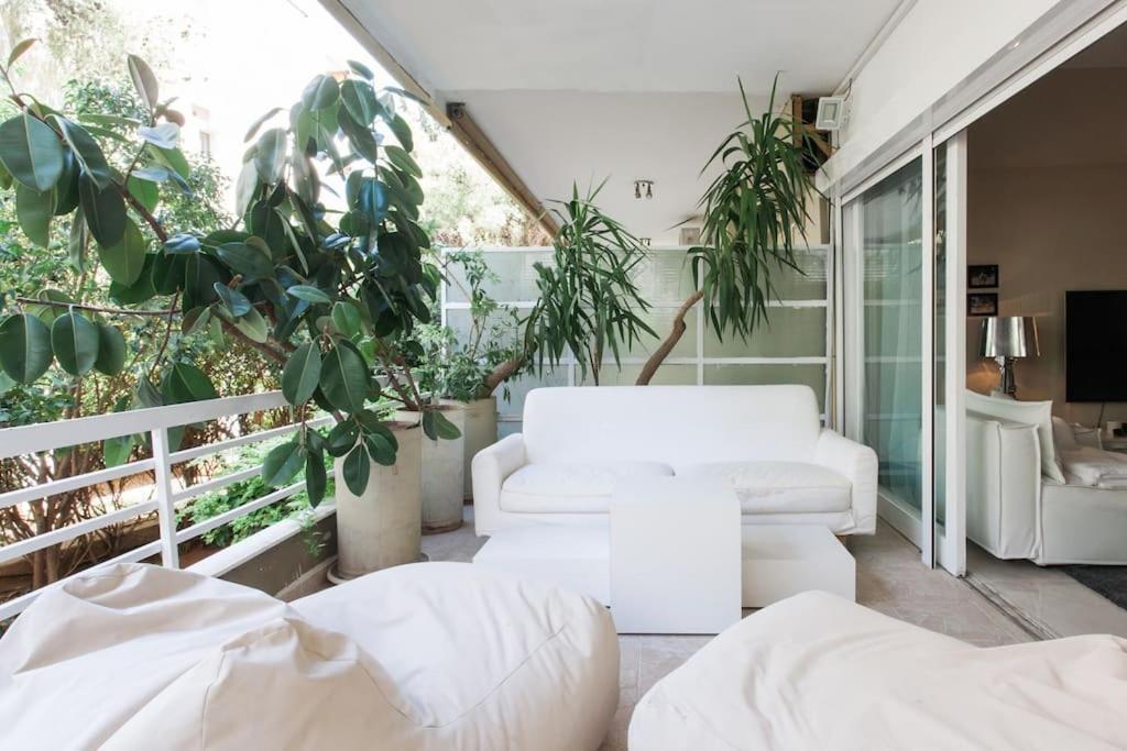 Lux Beach Apartment Вари Экстерьер фото